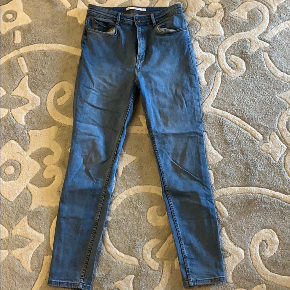 Zara jeans size 8